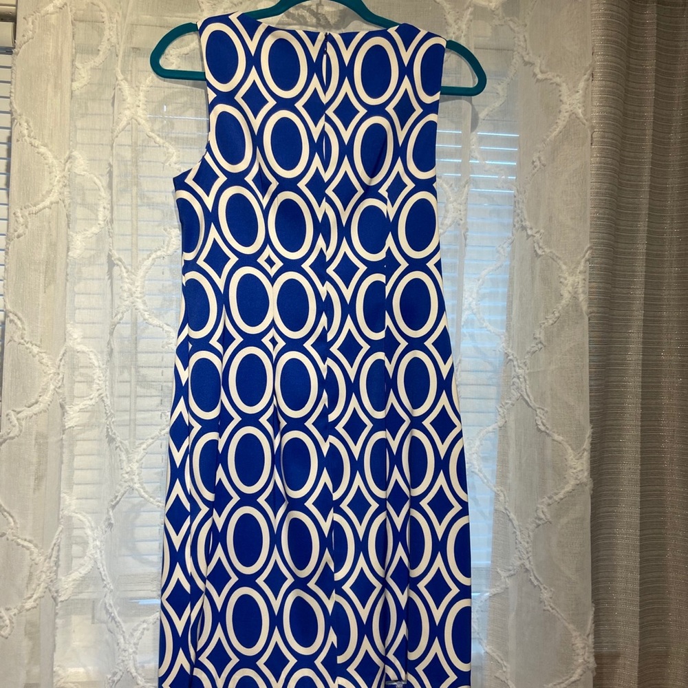 DRESS - Picture 3 of 3